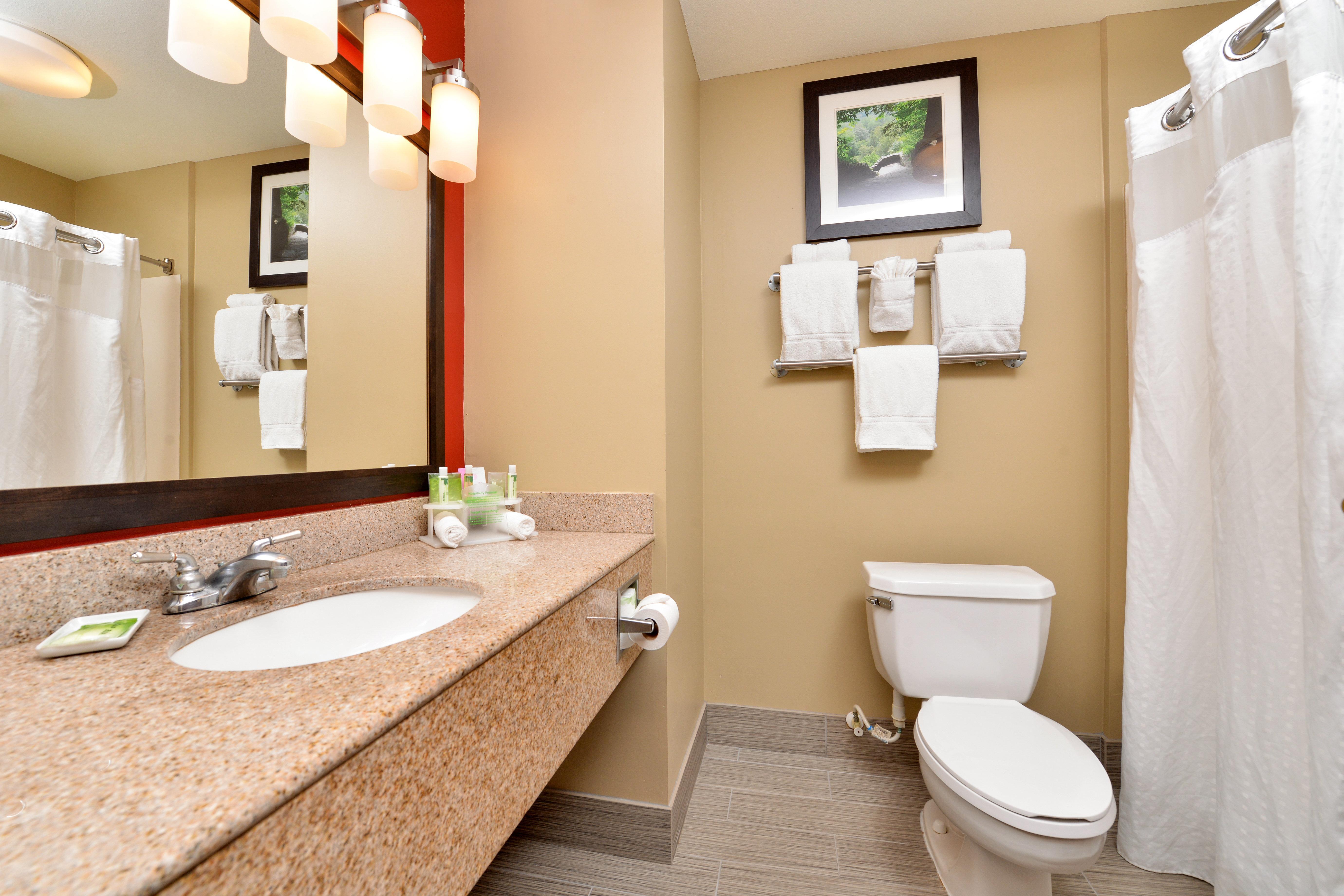 Holiday Inn Express & Suites Austin Sw - Sunset Valley, And Ihg Hotel Exterior photo