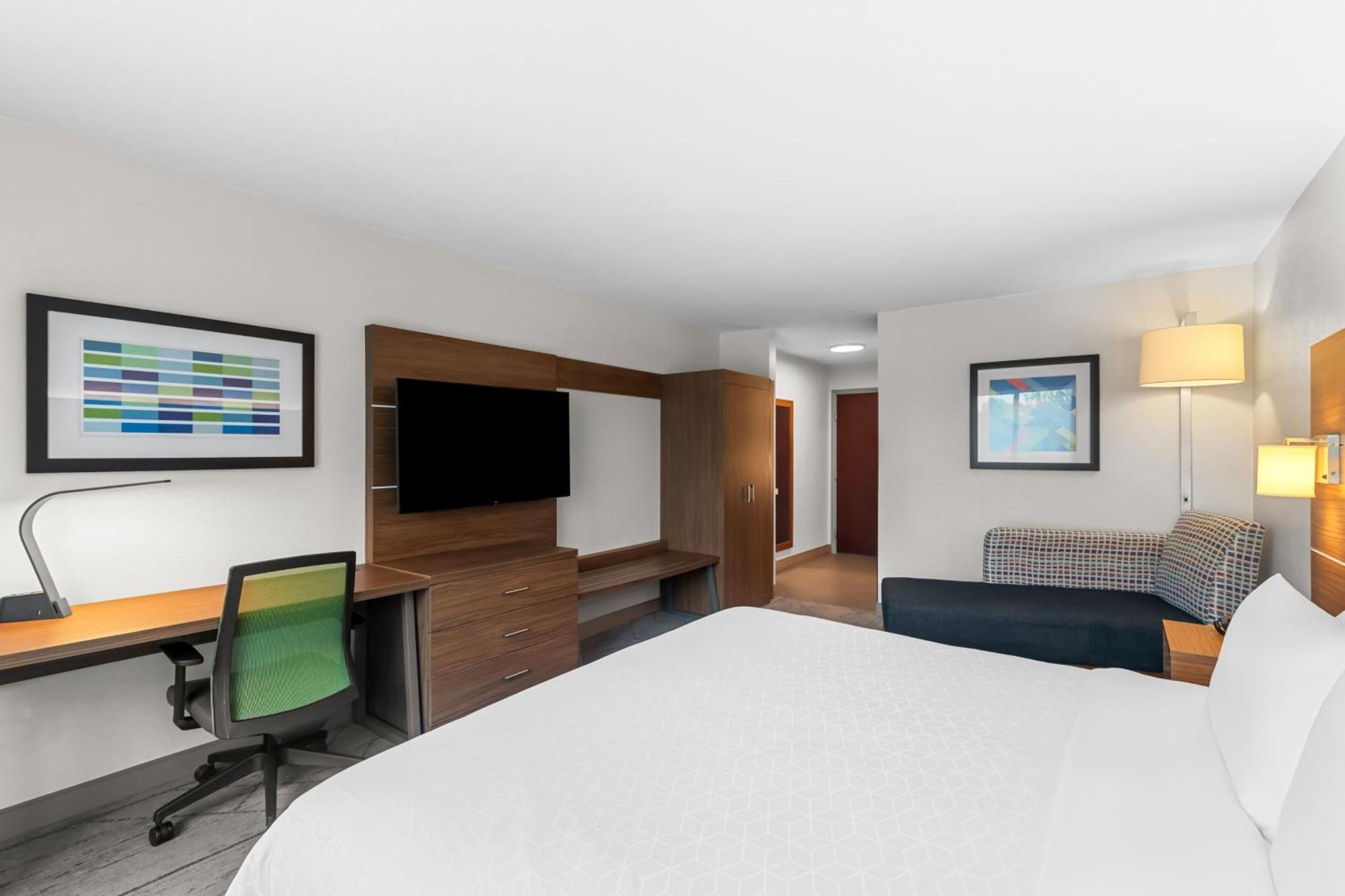 Holiday Inn Express & Suites Austin Sw - Sunset Valley, And Ihg Hotel Exterior photo